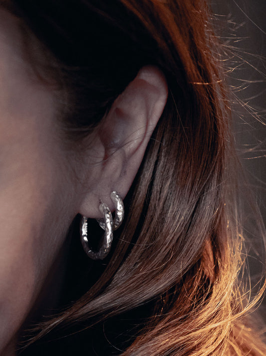Luna Hoops