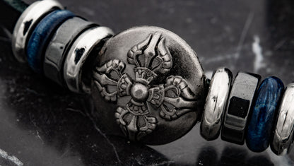 VAEGAR Compass Leather Bracelet